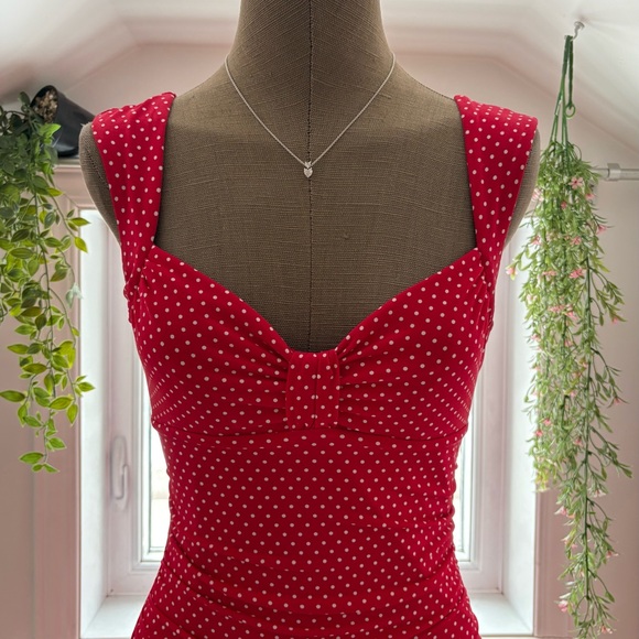 Le Chateau Red Polka Dot Midi Dress - Picture 4 of 6